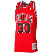 Load image into Gallery viewer, 33 - Mitchell &amp; Ness Scottie Pippen Chicago Bulls 1997-1998 Throwback Authentic Jersey - Red